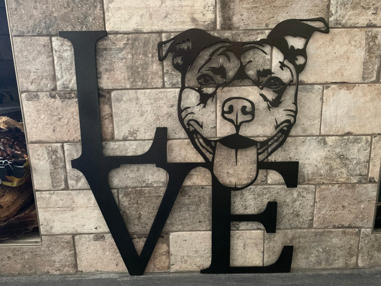 Metal Pitbull Love Sign