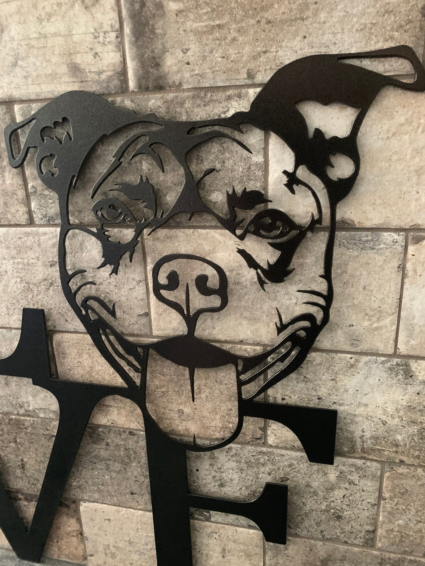 Metal Pitbull Love Sign