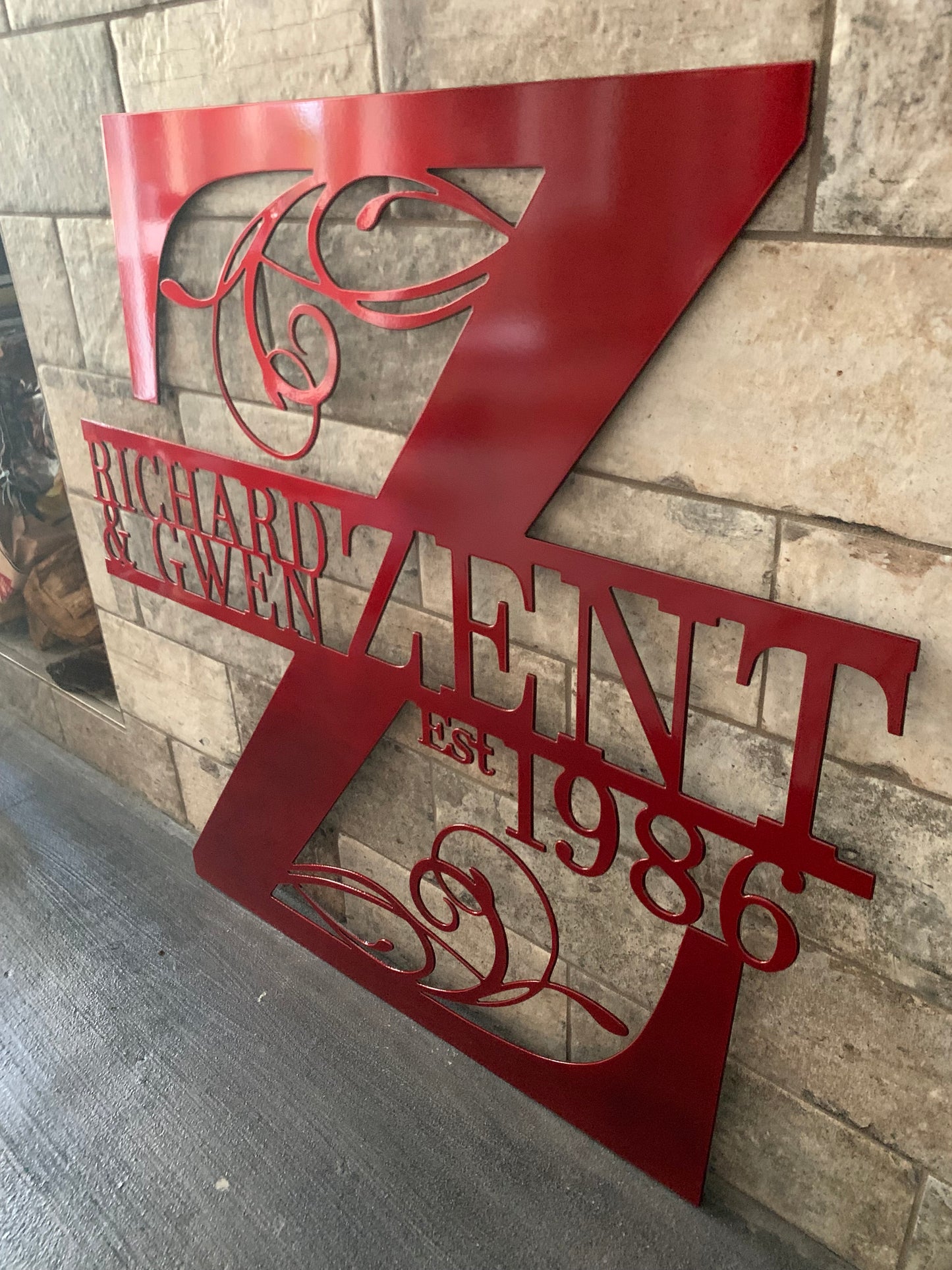 Custom Split Letter Z Metal First Names, Last Name and Establish Year Sign