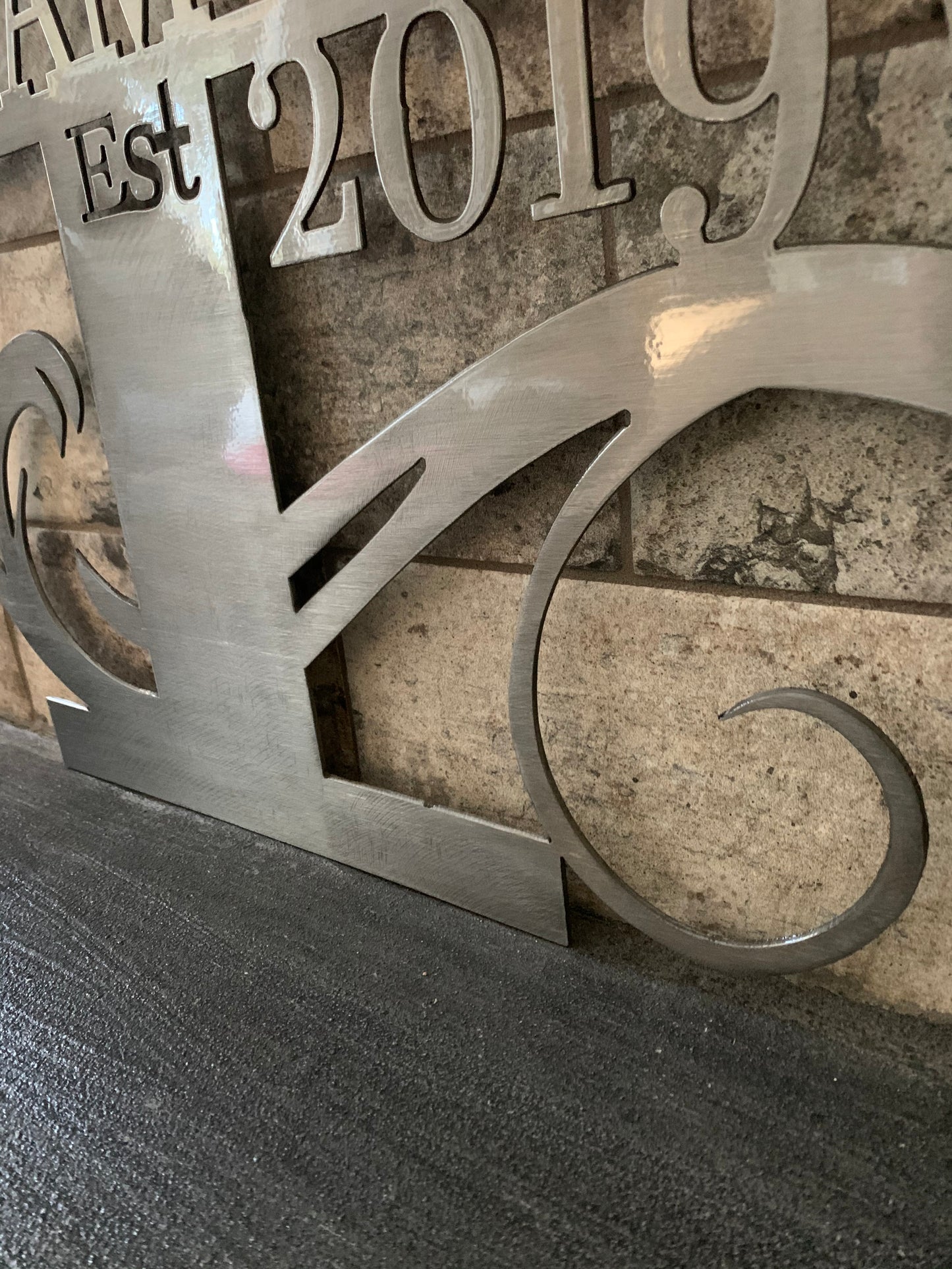 Custom Split Letter R Metal First Names, Last Name and Establish Year Sign